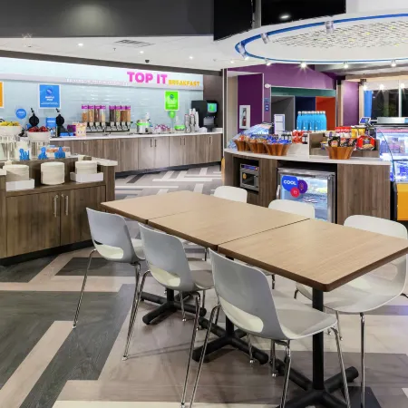 Tru by Hilton Round Rock