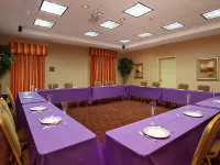 埃克莫爾東海岸希爾頓歡朋套房酒店 北安普敦縣酒店