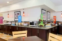 Hampton Inn Champaign/Urbana - breakfast
