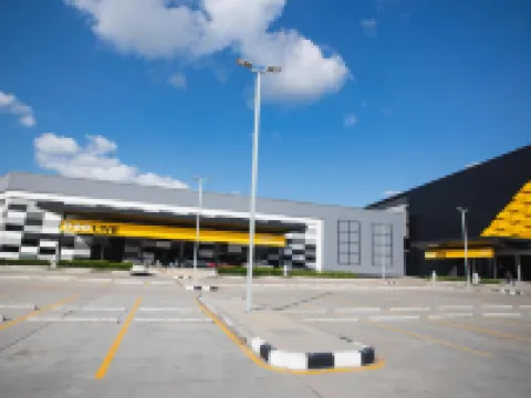 Beelive Hotel Hotels in Surin