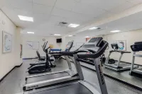 The Capitol Hotel - Gym