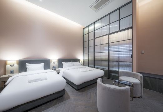 더 그루브 군산호텔 외관