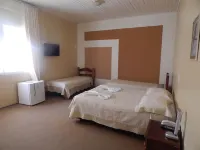 普拉塔努斯飯店 坎普斯－杜若爾當住宿飯店