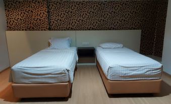Grand Kubra Hotel