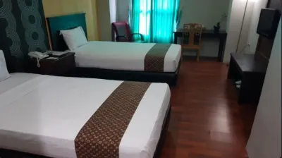 Corner Palace Hotel Hotels in South Ternate