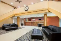 Days Inn by Wyndham Fremont Hotels in Bay Township