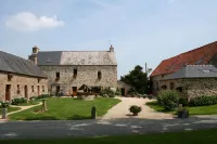 Ecuries de Kerbalan Gîtes à la Ferme Hotel a Plouha