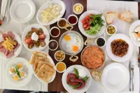 بي آند سي هوتل - فطور