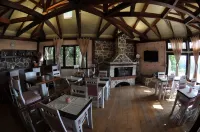 Oreiades Suites Hotels in Karditsa