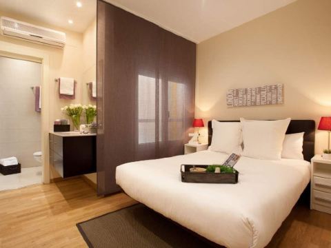 Enjoybcn Coliseum Apartments