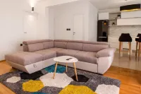 Villa M Hotels in Solin