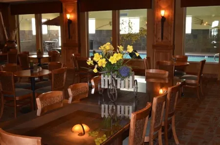 Inn at Cross Keys Station