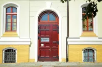 Wenderedu Business Center -  Privatzimmer