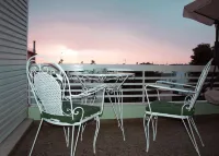 Seaside Secret by BluPine Hotels in Vouliagmeni
