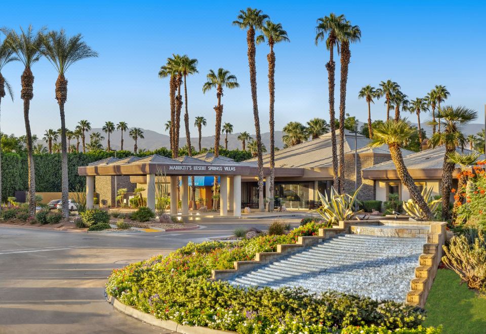 Marriott's Desert Springs Villas I - Housity