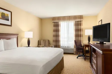 Hawthorn Extended Stay by Wyndham Hobbs