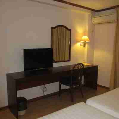 Sanbay Hotel Rooms