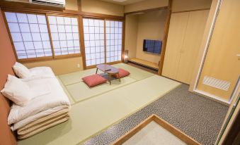 E-Hostel Shinsaibashi