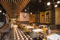 Hotel Platinia فنادق في كلوج نابوكا