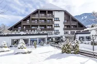 Royal Hotel Hinterhuber Các khách sạn ở Riscone