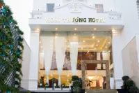 Hoài Thương Hotel Hotels in Phu Dong