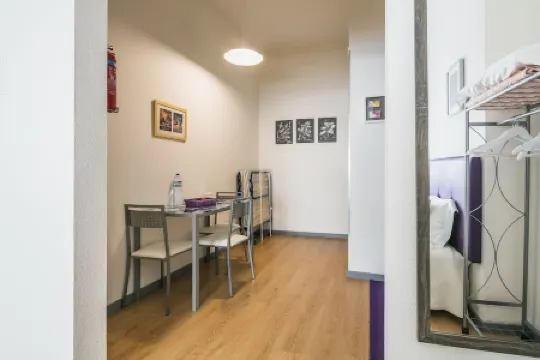 Apartamento Purple Room