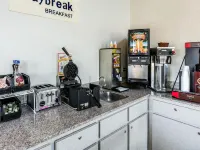 Days Inn by Wyndham Dickinson TX - Morgenmad