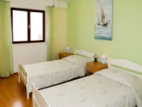 Borovina Hotels in Blato