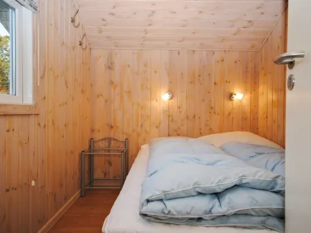 "Laurentia" - 800m from the Sea