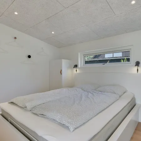 "Sebbi" - 90m from the Sea