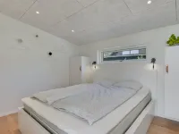 "Sebbi" - 90m from the Sea - Homestays