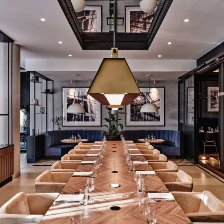 Radisson Collection Hotel, Warsaw Отели рядом с достопримечательностью «Саксонский сад»