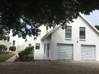 Summerhill Self-Catering Accommodation St Francis Bay Các khách sạn ở 