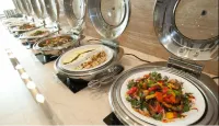 Swiss-Garden Hotel Melaka - breakfast