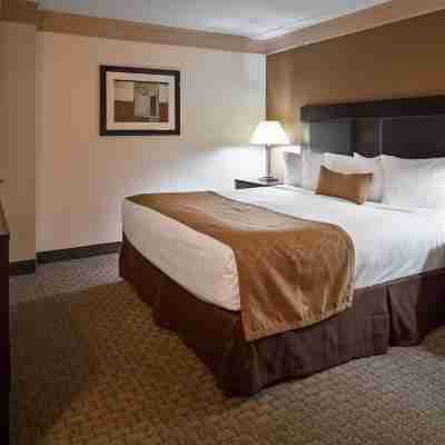 Best Western Plus Concordville Hotel Rooms