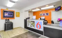 Motel 6 Medford, or - North