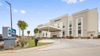 Best Western Green Oak Inn  Suites Hotel di La Vernia