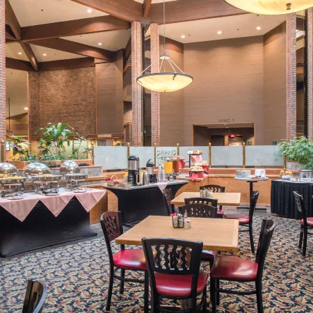 Red Lion Hotel Pasco Airport & Conference Center