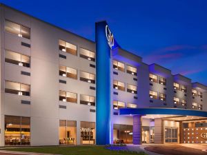 GLo Best Western Lexington