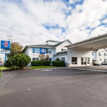 Motel 6 Seaside, or