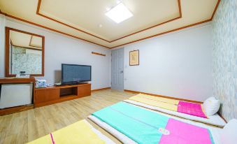 Geoje-do Gohyeon Sunhouse Motel