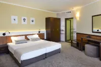 Hotel Nobel Ultra All Inclusive - Free Beach Access