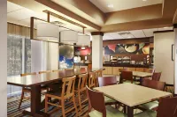 Fairfield Inn & Suites Cartersville - Desayuno