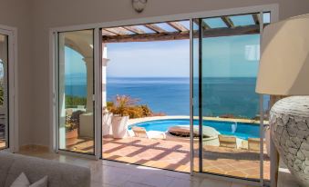 Magnificent Villa Near Sotogrande Exceptional View