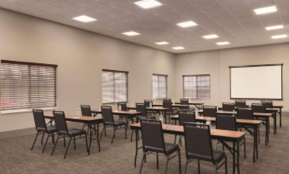 Country Inn & Suites by Radisson, London, KY