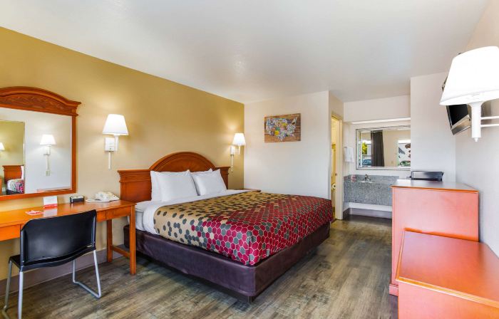 Econo Lodge