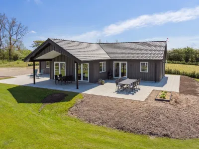 "Ika" - 450m from the Sea Hotels near Nordborg Slot