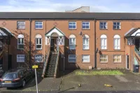 Central Belfast Apartments, Salisbury