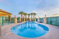 La Quinta Inn & Suites by Wyndham St. George - Pools