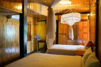 Ba Be Jungle Houses Hotels in 